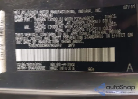 2011 Toyota Sienna Base V6 из США, поврежденный, VIN 5TDZK3DC8BS165043